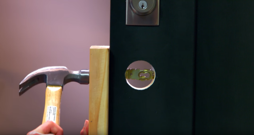 How to Install A Handleset on Your Front Door | Schlage