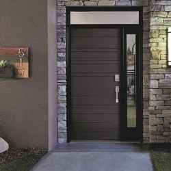 Smart lock on front door | Schlage