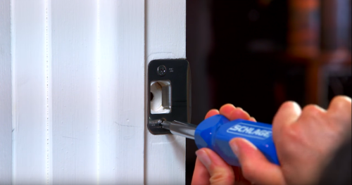 How to Install A Handleset on Your Front Door | Schlage