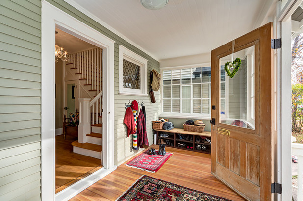 Why The Old Fashioned Vestibule Is Worth Considering