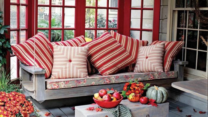 Fall color palettes - Red porch decor - Schlage
