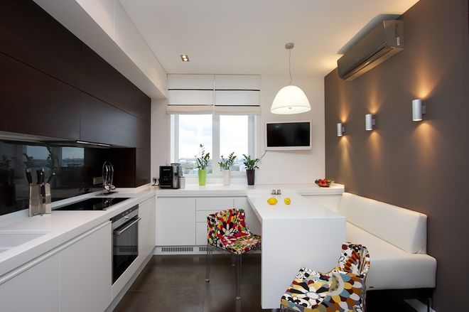Mixed materials - Kitchen - Grey cabinets