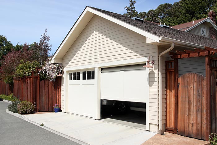 10 garage essentials