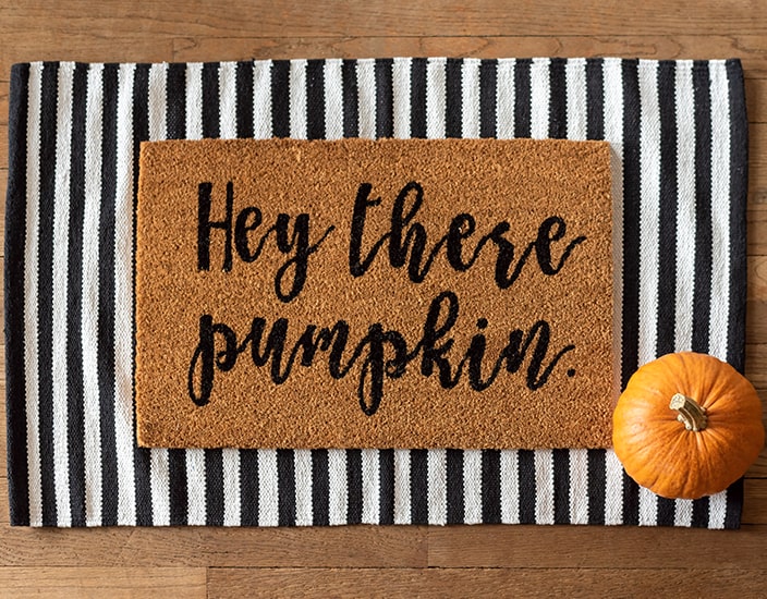 Hey there, pumpkin fall doormat