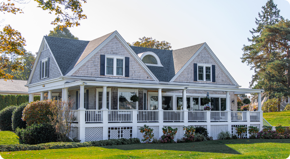 Transitional style home