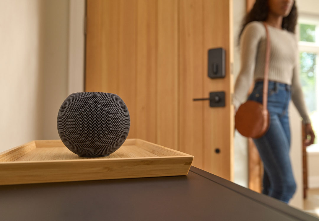 With Matter over Thread Sense Pro can easily connect and communicate with other compatible devices in your smart home.