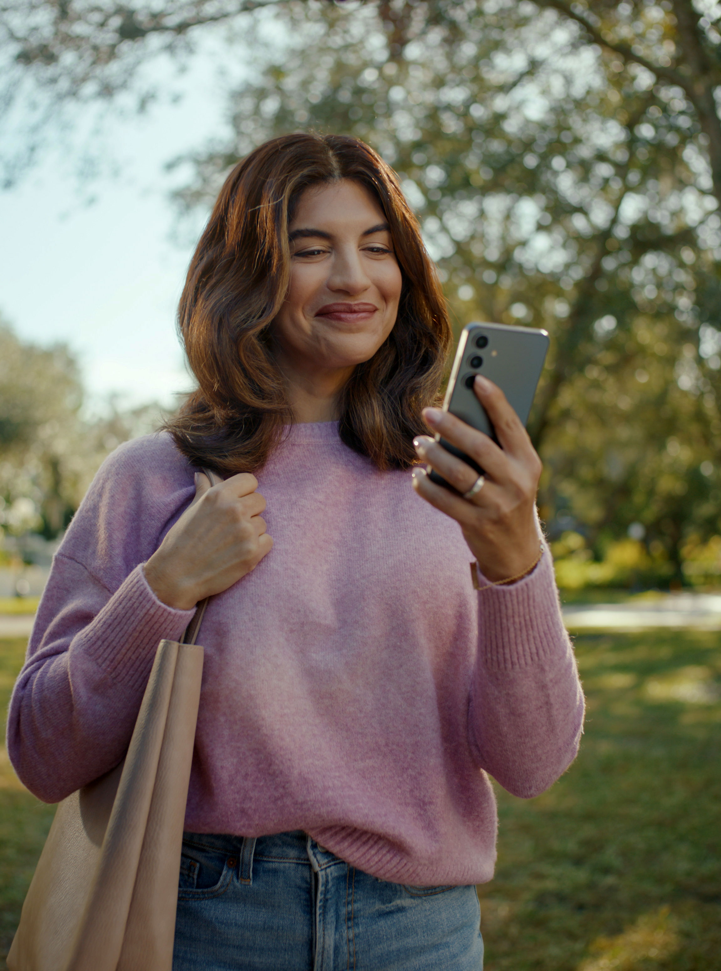 Manage your Schlage Sense Pro UWB smart lock in both the Apple Home app and Schlage Home app