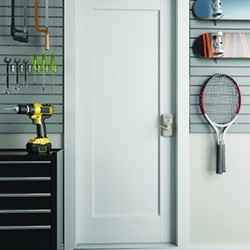 5 Easy Ideas for a More Organized and Secure Garage
