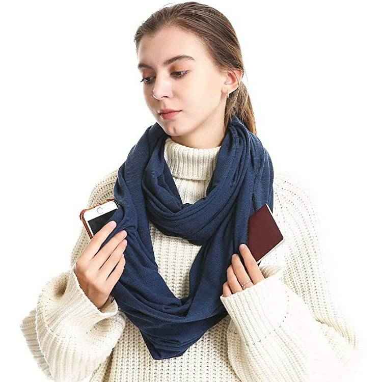 Infinity scarf with hidden pockets